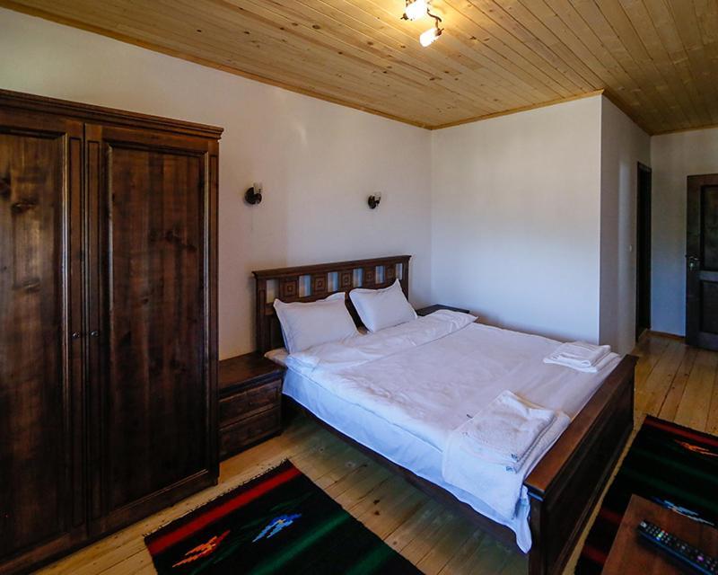 Калпаците - Kalpacite Guest Houses Skrebatno Екстериор снимка