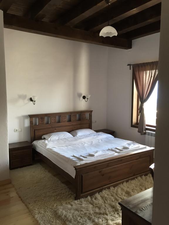 Калпаците - Kalpacite Guest Houses Skrebatno Екстериор снимка